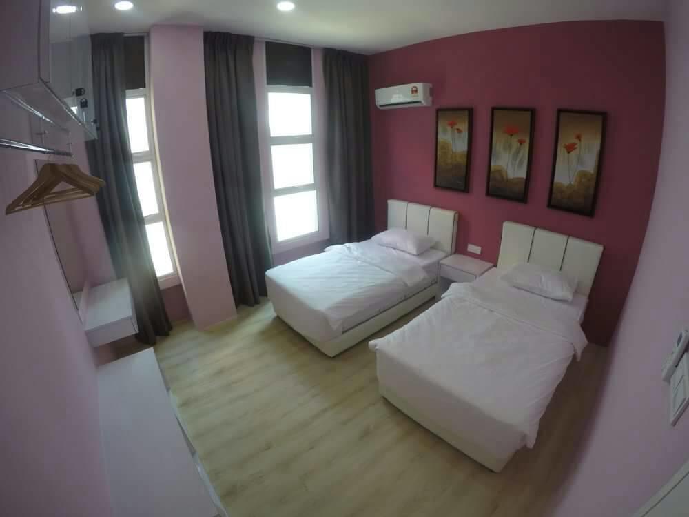 Xenia Homestay Kuching Eksteriør bilde